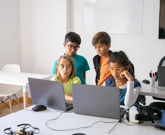 age-9-to-12-young-coders-12-sessions-each-level